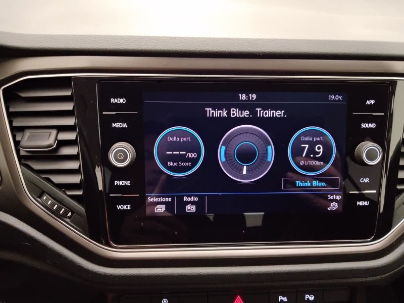 GuidiCar - VOLKSWAGEN T-Roc 2019 T-Roc 1.0 tsi Style 115cv Usato