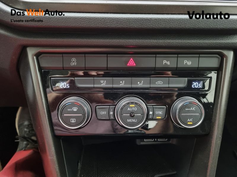 GuidiCar - VOLKSWAGEN T-Roc 2019 T-Roc 1.0 tsi Style 115cv Aziendale