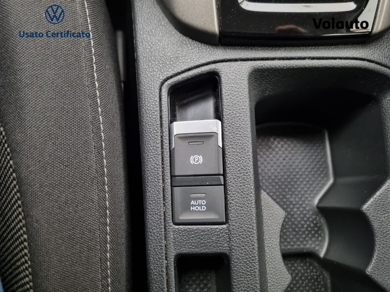 GuidiCar - VOLKSWAGEN T-Roc T-Roc - T-Roc 1.0 TSI Style BlueMotion Technology