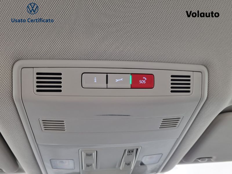 GuidiCar - VOLKSWAGEN T-Roc T-Roc - T-Roc 1.0 TSI Style BlueMotion Technology