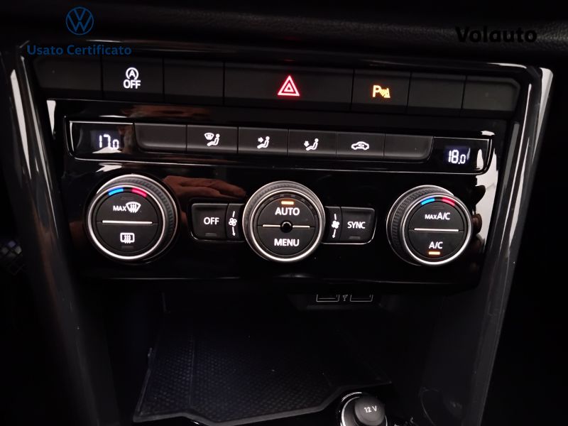 GuidiCar - VOLKSWAGEN T-Roc T-Roc - T-Roc 1.6 TDI SCR Advanced BlueMotion Technology