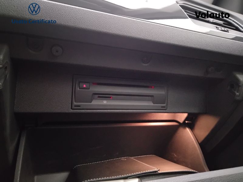 GuidiCar - VOLKSWAGEN T-Roc T-Roc - T-Roc 1.6 TDI SCR Advanced BlueMotion Technology