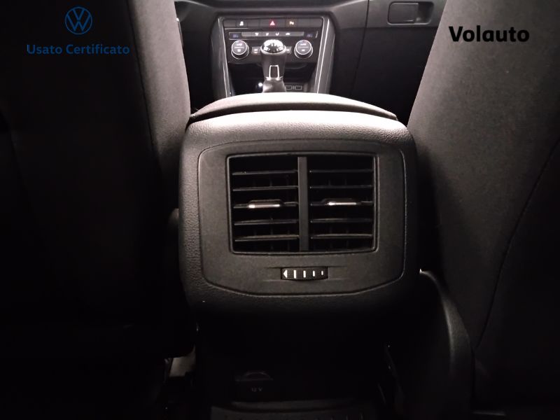 GuidiCar - VOLKSWAGEN T-Roc T-Roc - T-Roc 1.6 TDI SCR Advanced BlueMotion Technology