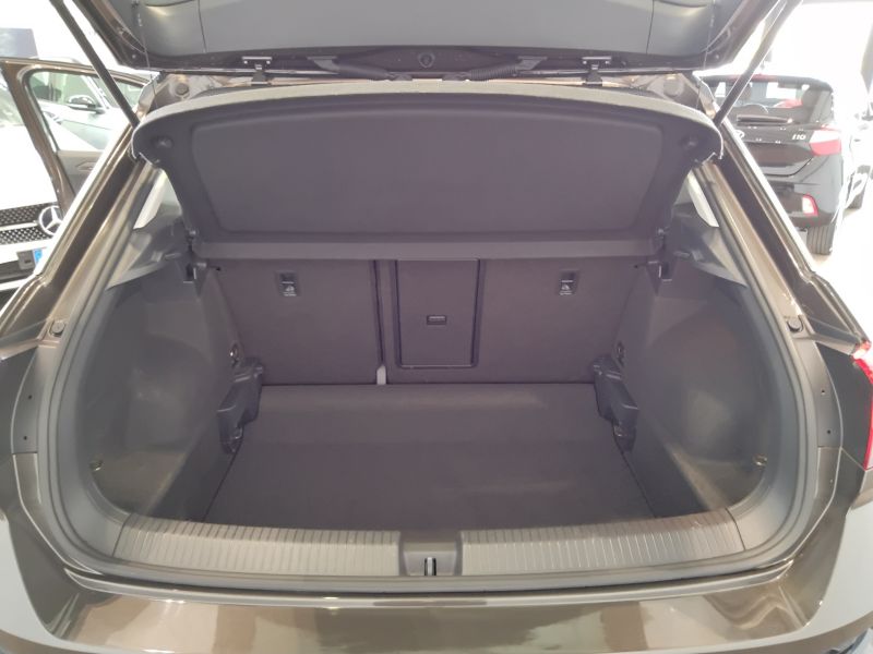 GuidiCar - VOLKSWAGEN T-Roc 2019 T-Roc 1.6 tdi Style Usato