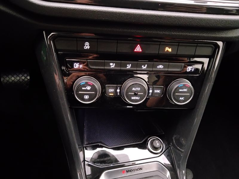 GuidiCar - VOLKSWAGEN T-Roc 2018 T-Roc 2.0 tdi Advanced 4motion dsg Usato