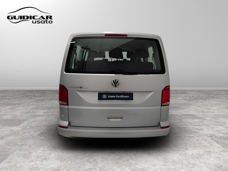 GuidiCar - VOLKSWAGEN Caravelle 2023 T6.1 Caravelle 2.0 tdi 150cv Comfortline p.c. dsg7 Usato