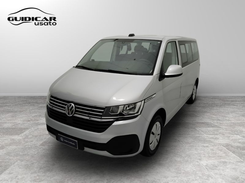 GuidiCar - VOLKSWAGEN Caravelle 2023 T6.1 Caravelle 2.0 tdi 150cv Comfortline p.c. dsg7 Usato