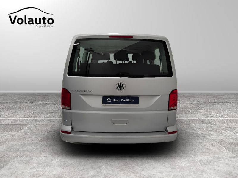 GuidiCar - VOLKSWAGEN Caravelle 2023 T6.1 Caravelle 2.0 tdi 150cv Comfortline p.c. dsg7 Usato