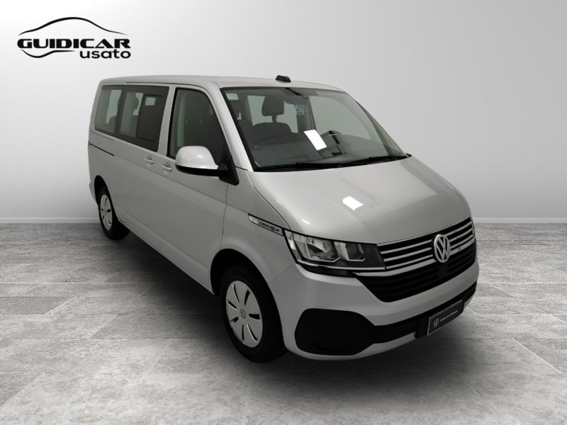 GuidiCar - VOLKSWAGEN Caravelle 2023 T6.1 Caravelle 2.0 tdi 150cv Comfortline p.c. dsg7 Usato