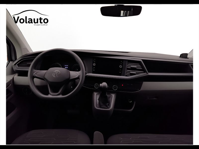 GuidiCar - VOLKSWAGEN Caravelle 2023 T6.1 Caravelle 2.0 tdi 150cv Comfortline p.c. dsg7 Usato