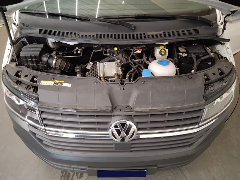 GuidiCar - VOLKSWAGEN Transporter 2021 T6.1 Transporter 30 2.0 tdi 150cv kombi p.c. Usato