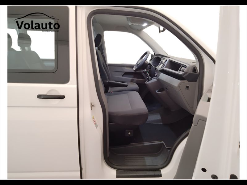 GuidiCar - VOLKSWAGEN Transporter 2021 T6.1 Transporter 30 2.0 tdi 150cv kombi p.c. Usato