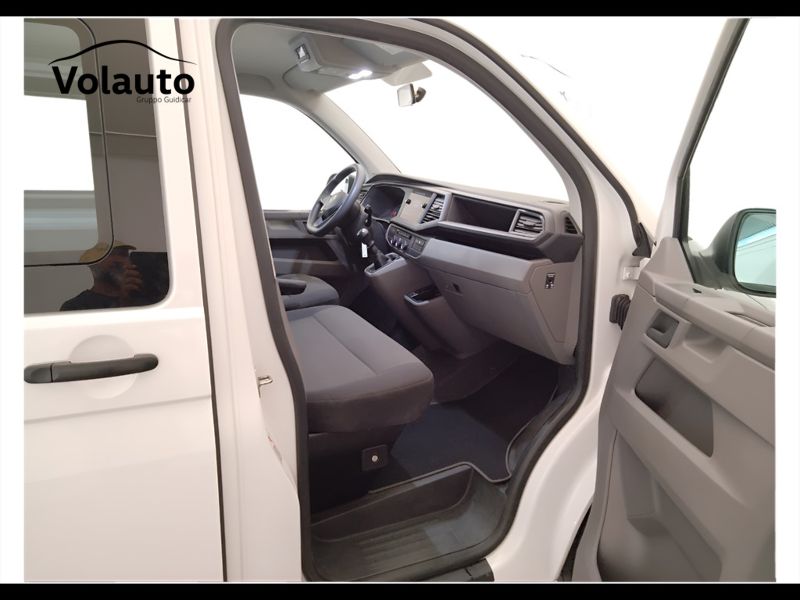 GuidiCar - VOLKSWAGEN Transporter 2021 T6.1 Transporter 30 2.0 tdi 150cv kombi p.c. Usato