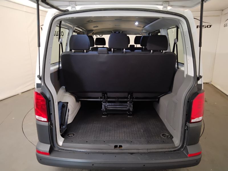 GuidiCar - VOLKSWAGEN Transporter 2021 T6.1 Transporter 30 2.0 tdi 150cv kombi p.c. Usato