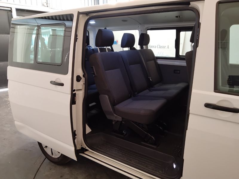 GuidiCar - VOLKSWAGEN Transporter 2021 T6.1 Transporter 30 2.0 tdi 150cv kombi p.c. Usato
