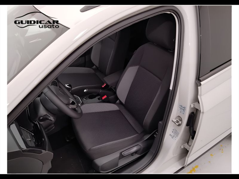 GuidiCar - VOLKSWAGEN Taigo 2024 Taigo 1.0 tsi Edition Plus 95cv Km0
