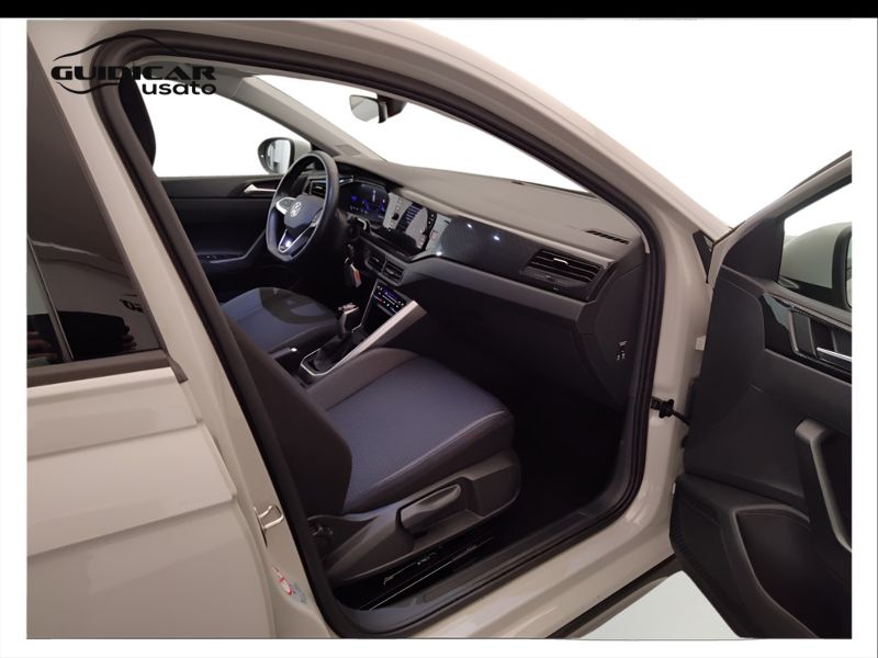 GuidiCar - VOLKSWAGEN Taigo 2024 Taigo 1.0 tsi Life 110cv dsg Usato