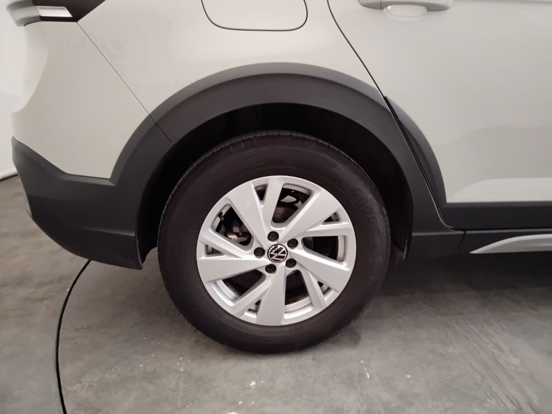 GuidiCar - VOLKSWAGEN Taigo 2024 Taigo 1.0 tsi Life 110cv dsg Usato