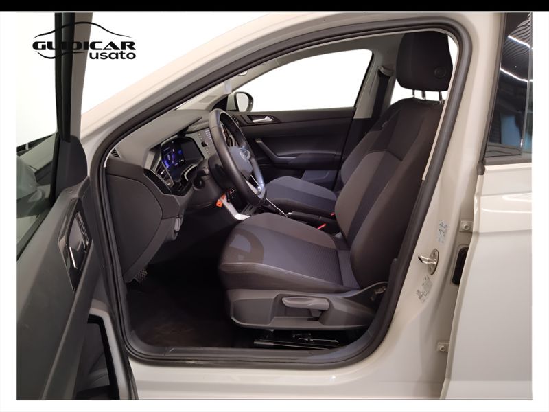 GuidiCar - VOLKSWAGEN Taigo 2024 Taigo 1.0 tsi Life 110cv dsg Usato
