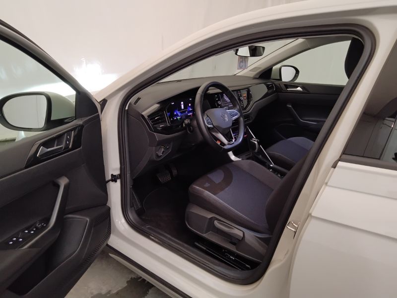 GuidiCar - VOLKSWAGEN Taigo 2024 Taigo 1.0 tsi Life 110cv dsg Usato
