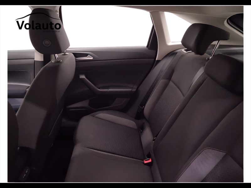GuidiCar - VOLKSWAGEN Taigo 2022 Taigo 1.0 tsi Life 110cv Usato