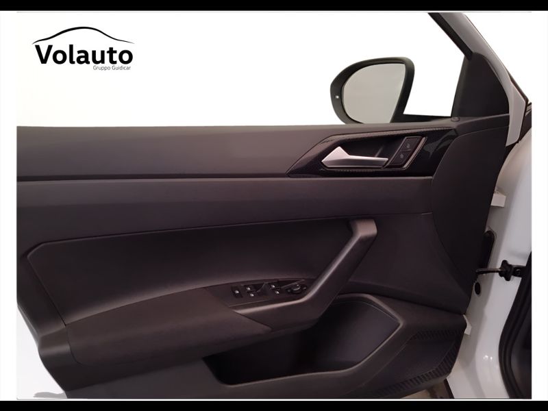 GuidiCar - VOLKSWAGEN Taigo 2022 Taigo 1.0 tsi Life 110cv Usato