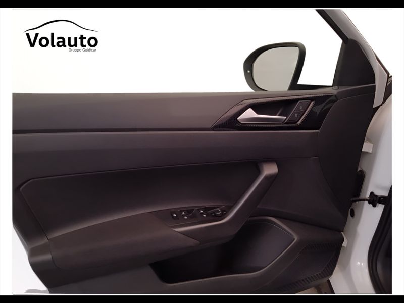 GuidiCar - VOLKSWAGEN Taigo 2022 Taigo 1.0 tsi Life 110cv Usato