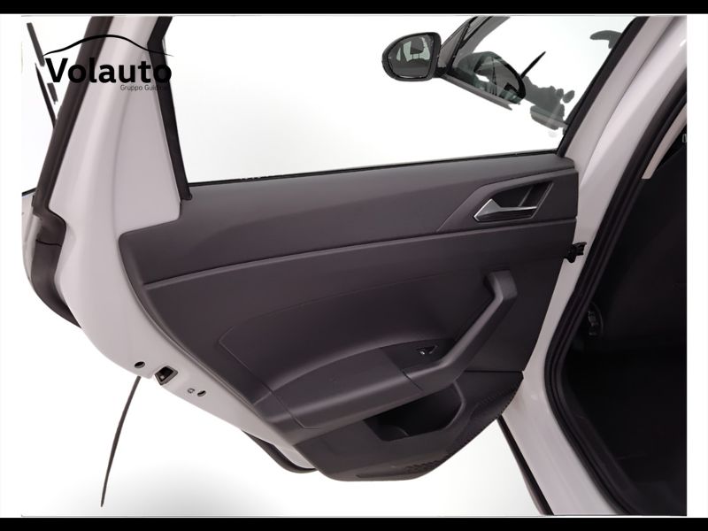 GuidiCar - VOLKSWAGEN Taigo 2023 Taigo 1.0 tsi Life 110cv Usato