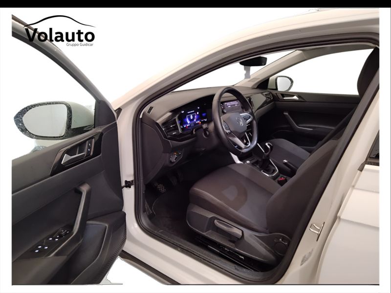 GuidiCar - VOLKSWAGEN Taigo 2023 Taigo 1.0 tsi Life 110cv Usato