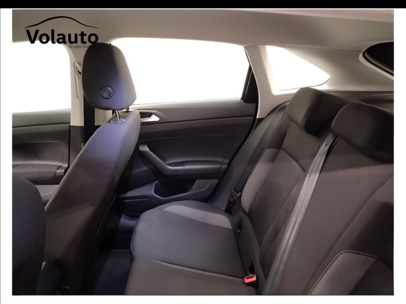 GuidiCar - VOLKSWAGEN Taigo 2024 Taigo 1.0 tsi Life 110cv Usato