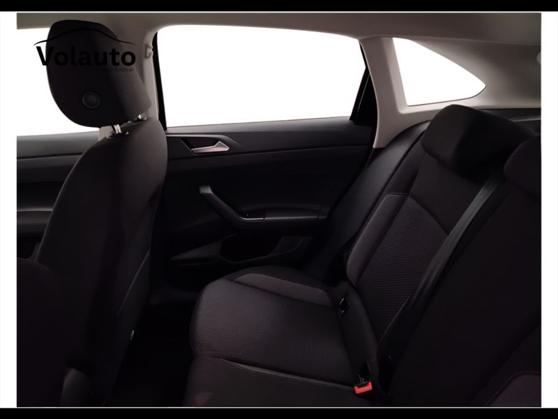 GuidiCar - VOLKSWAGEN Taigo 2024 Taigo 1.0 tsi Life 110cv Usato