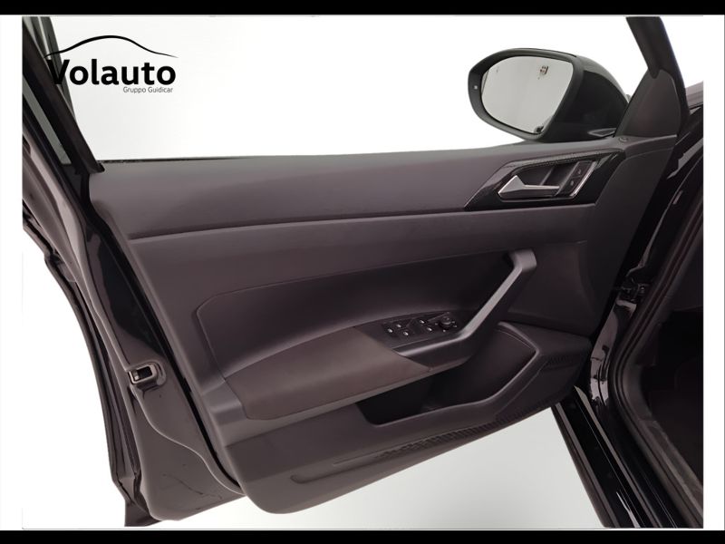 GuidiCar - VOLKSWAGEN Taigo 2024 Taigo 1.0 tsi Life 110cv Usato