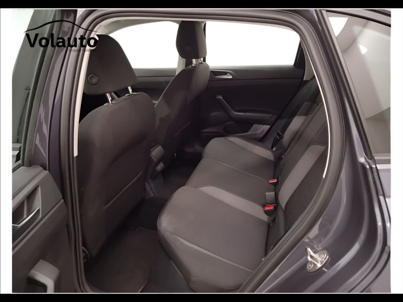 GuidiCar - VOLKSWAGEN Taigo 2024 Taigo 1.0 tsi Life 110cv Usato