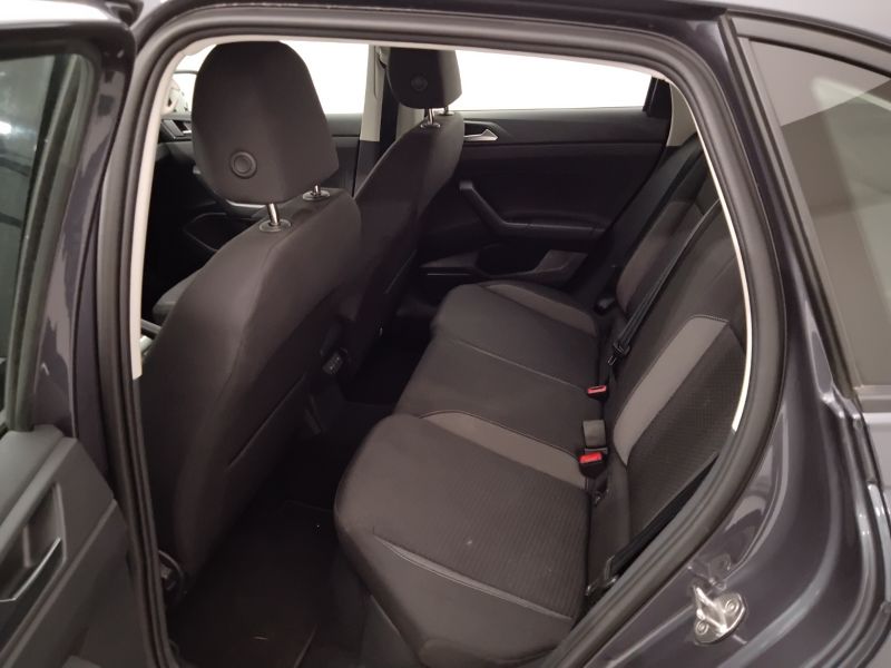 GuidiCar - VOLKSWAGEN Taigo 2024 Taigo 1.0 tsi Life 110cv Usato