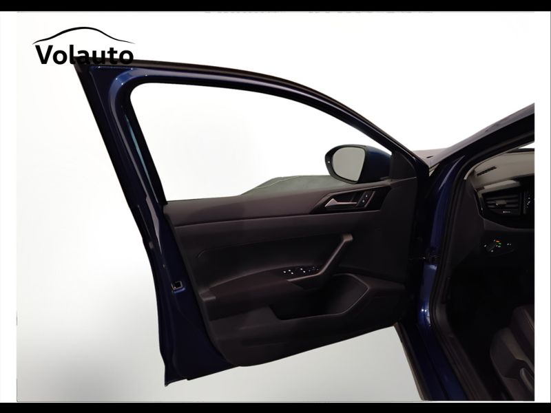 GuidiCar - VOLKSWAGEN Taigo 2022 Taigo 1.0 tsi Life 95cv Usato