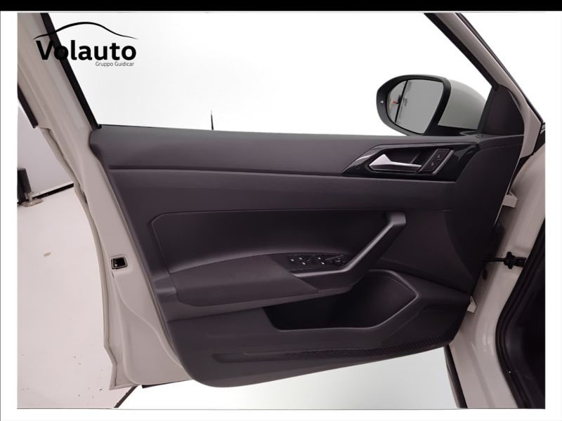 GuidiCar - VOLKSWAGEN Taigo 2022 Taigo 1.0 tsi Life 95cv Usato