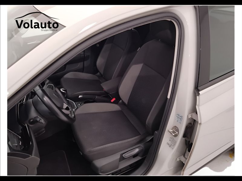 GuidiCar - VOLKSWAGEN Taigo 2022 Taigo 1.0 tsi Life 95cv Usato