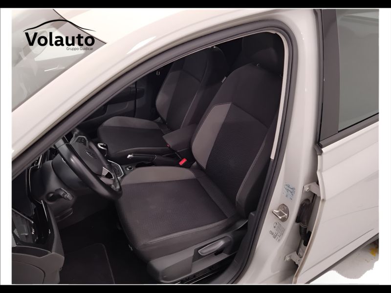 GuidiCar - VOLKSWAGEN Taigo 2022 Taigo 1.0 tsi Life 95cv Usato