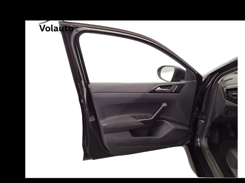 GuidiCar - VOLKSWAGEN Taigo 2022 Taigo 1.0 tsi Life 95cv Usato
