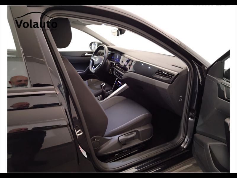 GuidiCar - VOLKSWAGEN Taigo 2022 Taigo 1.0 tsi Life 95cv Usato