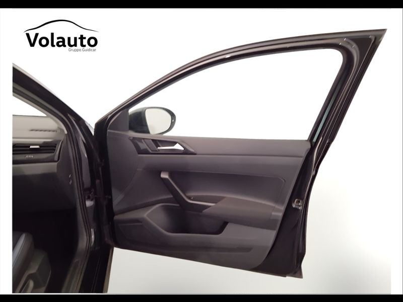 GuidiCar - VOLKSWAGEN Taigo 2022 Taigo 1.0 tsi Life 95cv Usato
