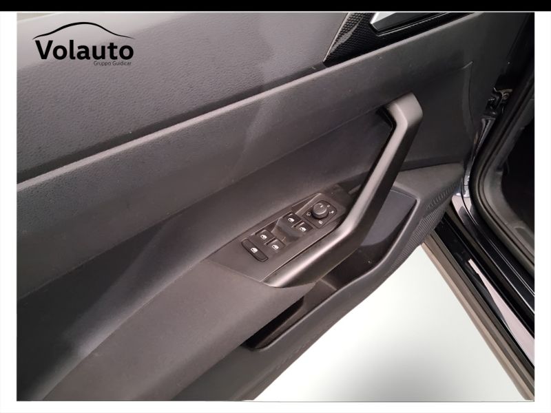GuidiCar - VOLKSWAGEN Taigo 2022 Taigo 1.0 tsi Life 95cv Usato