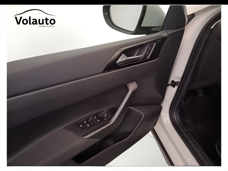 GuidiCar - VOLKSWAGEN Taigo 2023 Taigo 1.0 tsi Life 95cv Usato