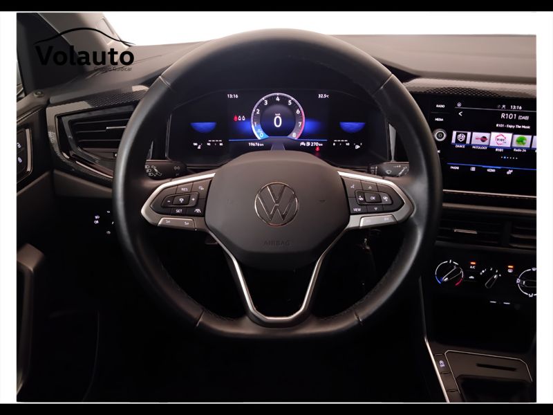 GuidiCar - VOLKSWAGEN Taigo 2024 Taigo 1.0 tsi Life 95cv Usato