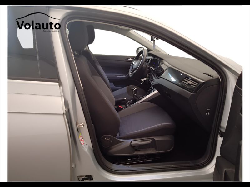 GuidiCar - VOLKSWAGEN Taigo 2024 Taigo 1.0 tsi Life 95cv Usato