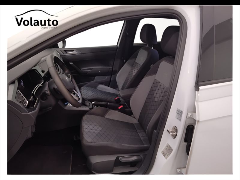 GuidiCar - VOLKSWAGEN Taigo 2022 Taigo 1.0 tsi R-Line 110cv dsg Usato