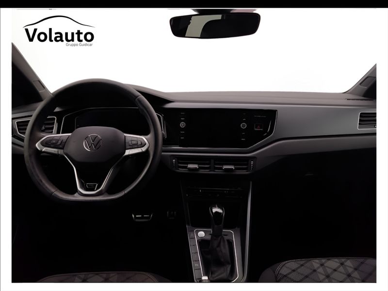 GuidiCar - VOLKSWAGEN Taigo 2022 Taigo 1.0 tsi R-Line 110cv dsg Usato
