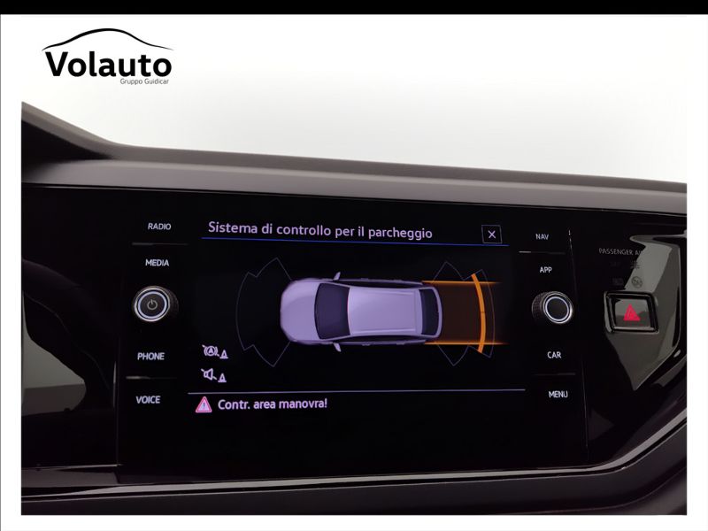 GuidiCar - VOLKSWAGEN Taigo 2022 Taigo 1.0 tsi R-Line 110cv dsg Usato