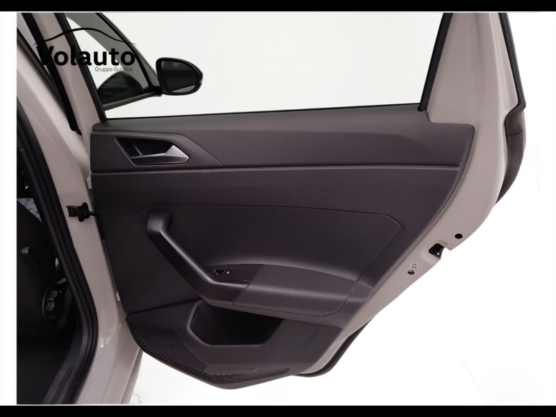 GuidiCar - VOLKSWAGEN Taigo 2022 Taigo 1.0 tsi R-Line 110cv dsg Usato