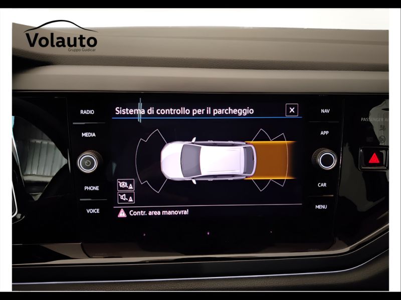 GuidiCar - VOLKSWAGEN Taigo 2022 Taigo 1.0 tsi R-Line 110cv dsg Usato